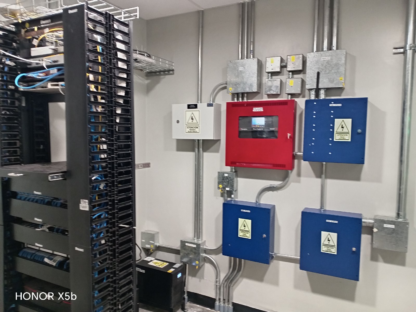 Instalaciones Eléctricas y Sistemas de Seguridad Electrónica 5