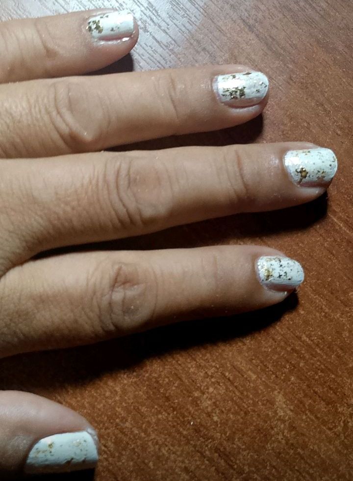 Manicura Básica en uñas natural y pedicura spa 1
