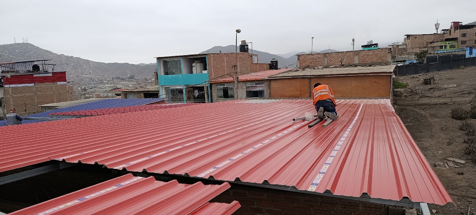realizó techos en estructura de metsl 2